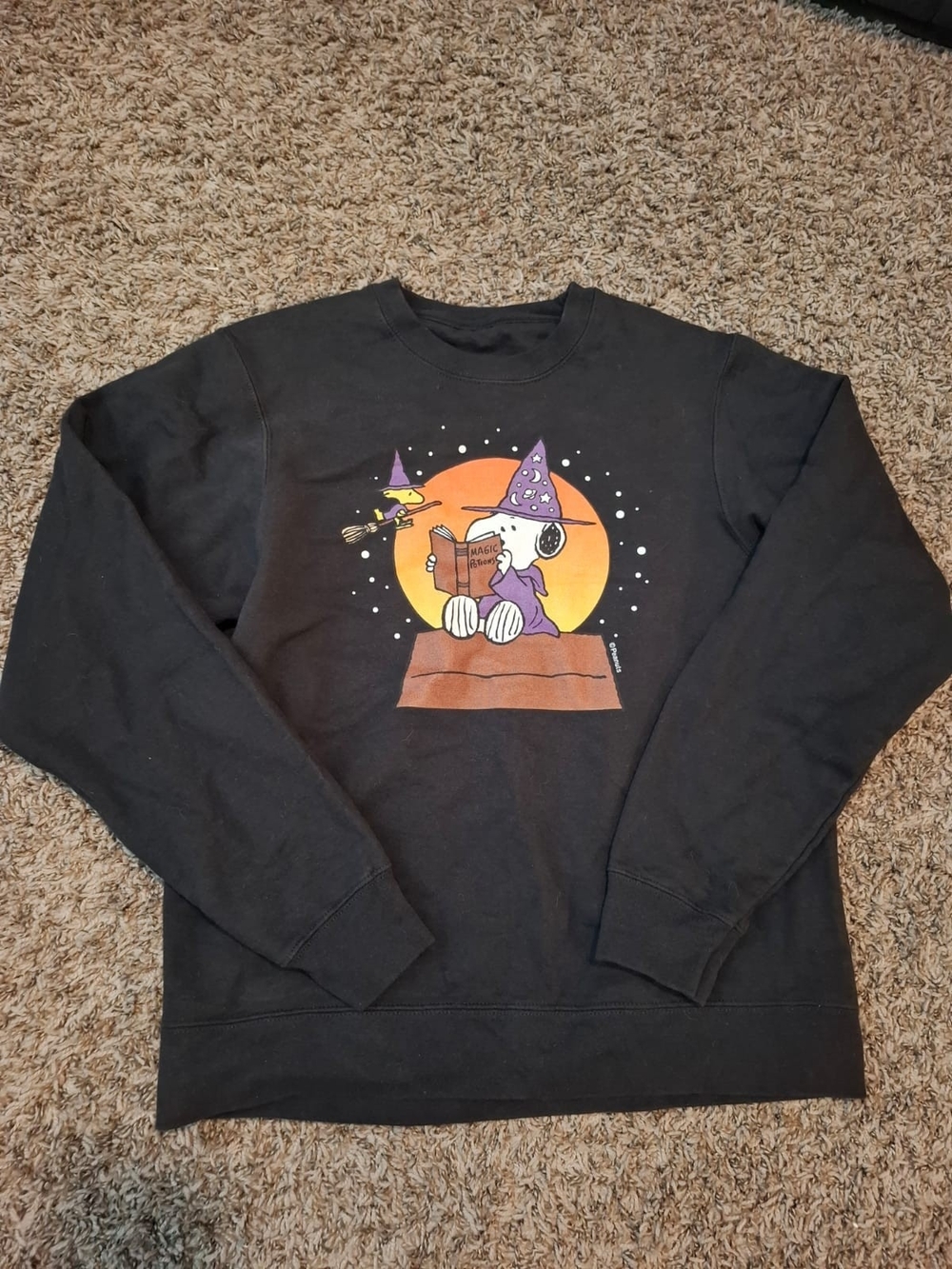 Black Snoopy Wizard Graphic Crewneck Sweater Size S